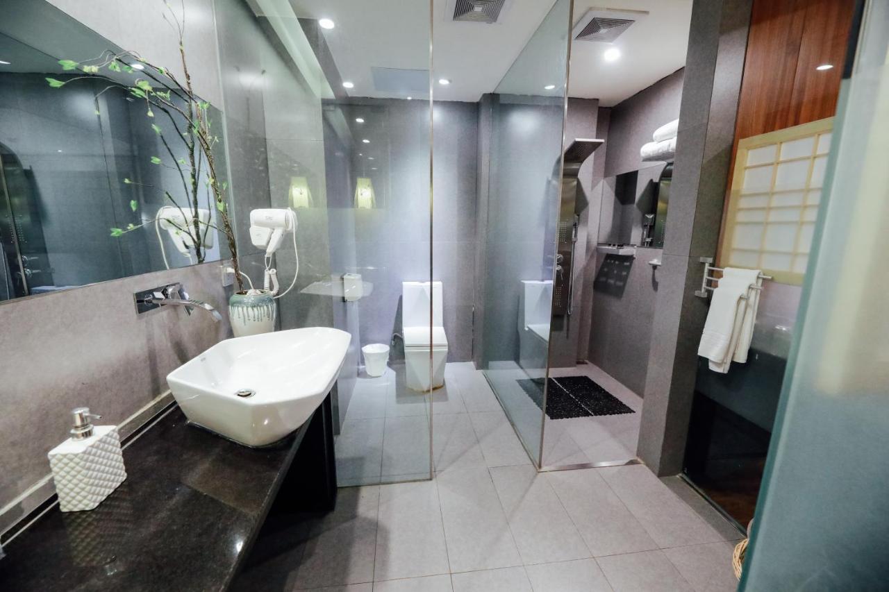 乐山上善居养心禅景酒店 Shangshan Zen Hotel Лэшань Экстерьер фото