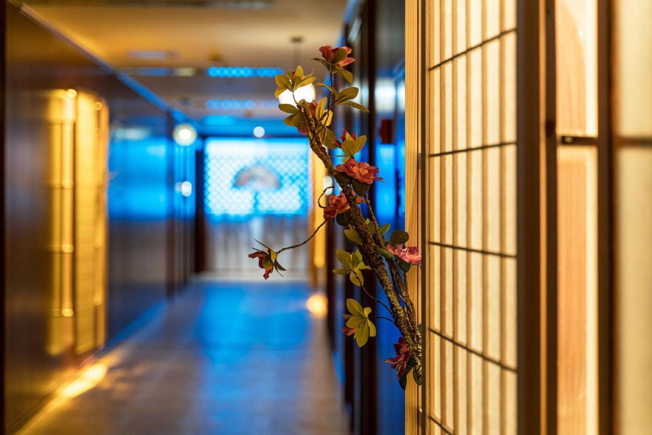 乐山上善居养心禅景酒店 Shangshan Zen Hotel Лэшань Экстерьер фото